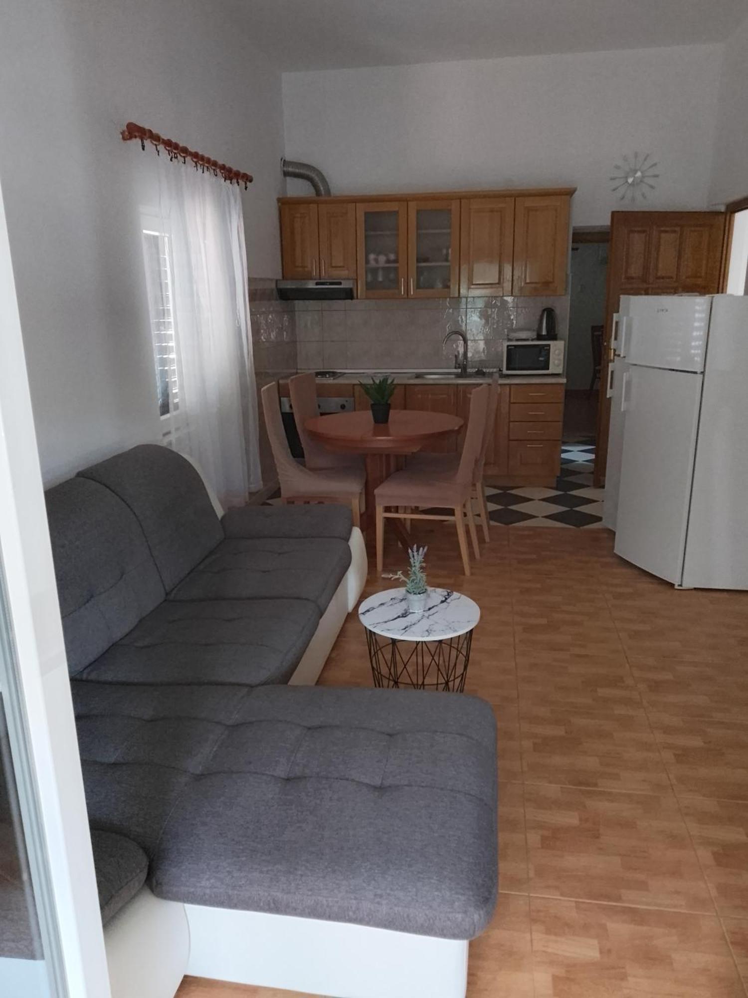 Apartments Ivana Lovište エクステリア 写真